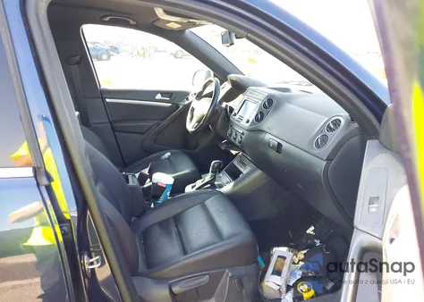 2016 Volkswagen Tiguan R-Line from USA, damaged, VIN WVGAV7AX5GW060420